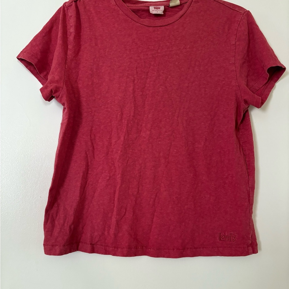 Levi's Deep Red Crew Neck Tee